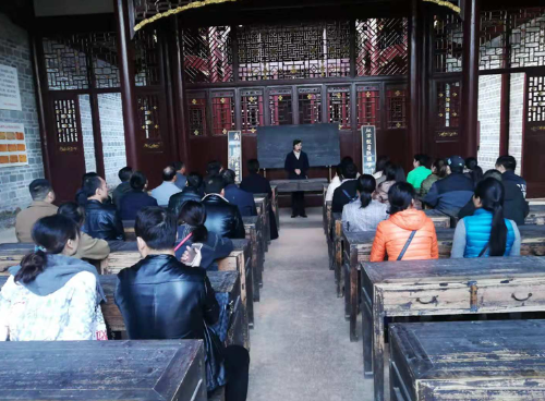 1543561618(1).png